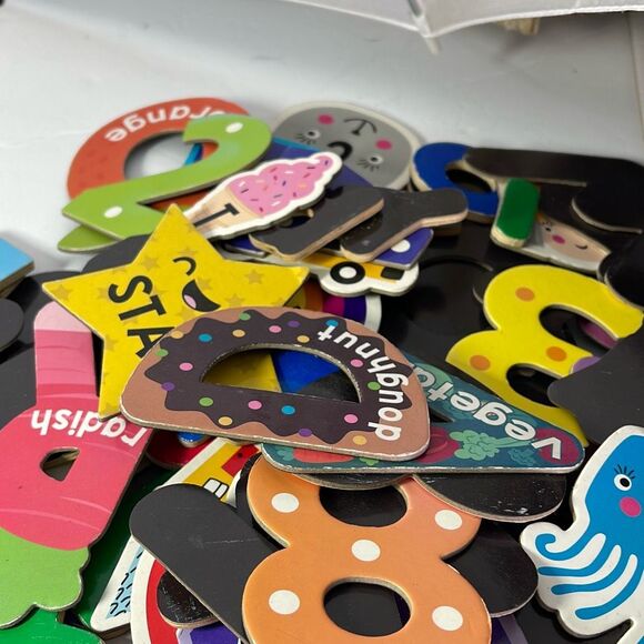 Learning Resources and Horizon Group 120 magnets letters numbers shapes - Picture 12 of 13